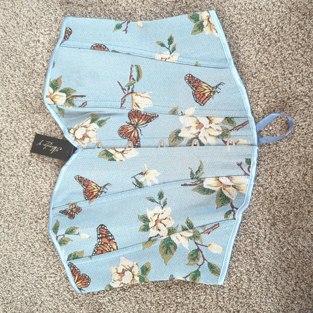 XL Lace up butterfly corset